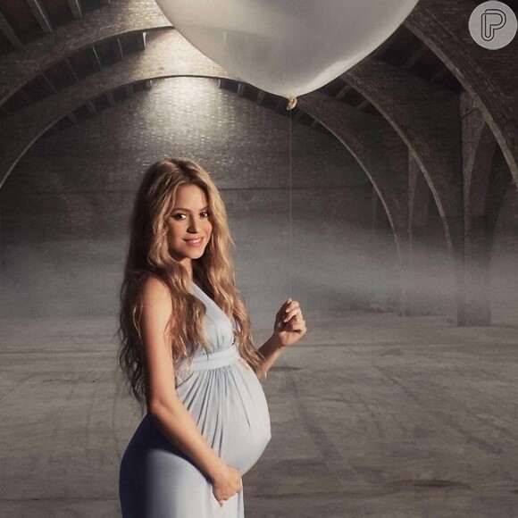A cantora Shakira deu à luz Sasha, na noite do dia 29 de janeiro de 2015