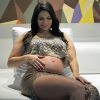 No Instagram, Raissa Machado, rainha de bateria da Unidos do Viradouro, mostra várias fotos da gestação de Nicole, nascida no dia 31 de dezembro de 2014