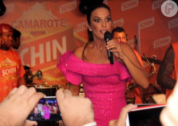 Ivete Sangalo empolga o público presente no Camarote Schin, em Salvador
