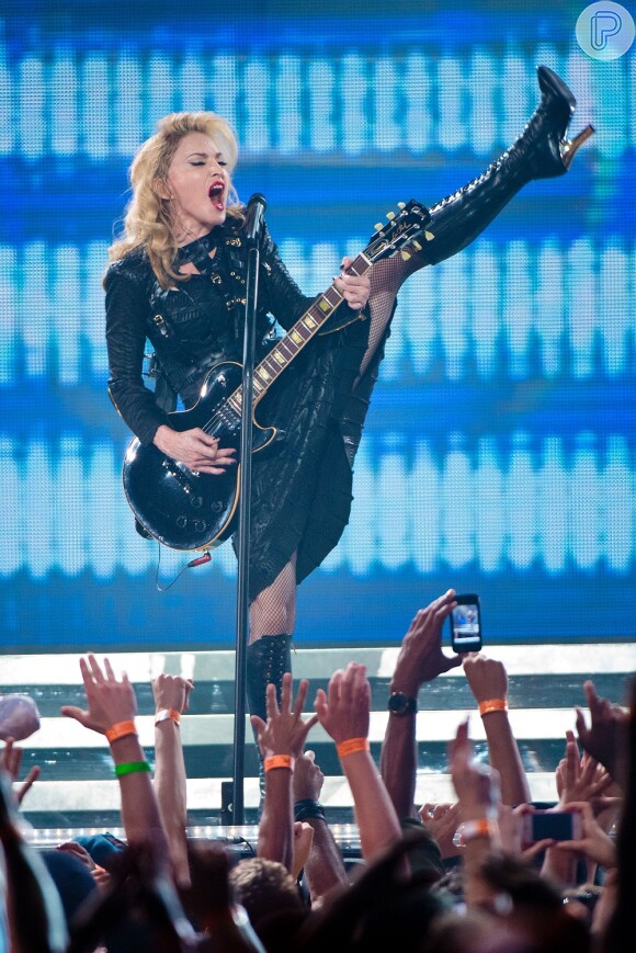 Os produtores do show de Madonna na Rússia foram multados em aproximadamente R$ 32 mil