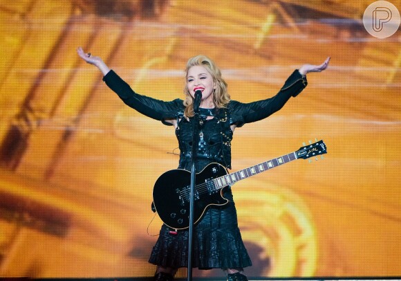 Madonna estava em turnê mundial com a 'MDNA Tour'