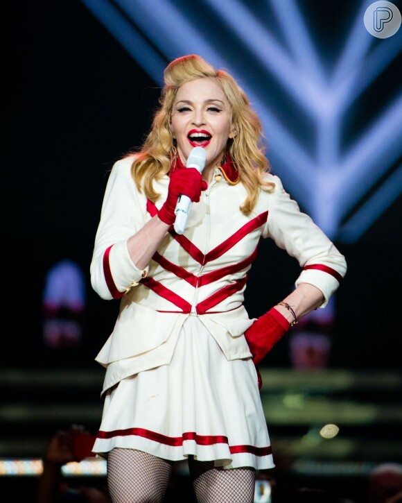 Madonna também foi acusada pelo governo russo a ter feito dois shows ilegais no país em 2012, já que ela não tinha o visto correto