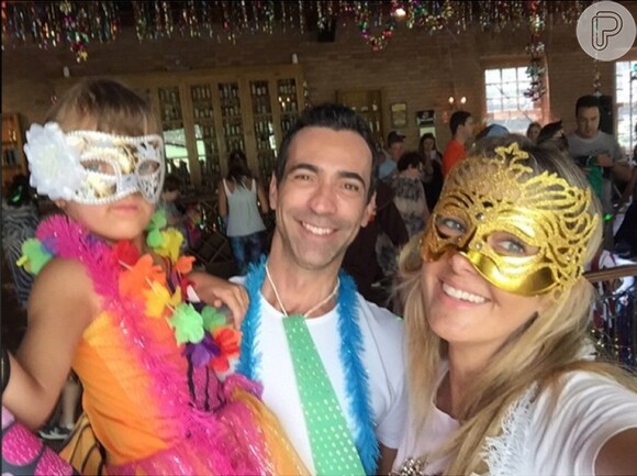 Ticiane Pinheiro passou o Carnaval deste ano com a filha, Rafaella Justus, e o namorado, Cesar Tralli