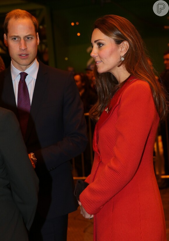 Kate Middleton assiste ao reality show de Kim Kardashian enquanto William faz piadas por ela gostar do programa