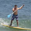 José Loreto nasceu em Niterói, região metropolitana do Estado do Rio, mas sempre está na Cidade Maravilhosa, mais precisamente na praia da Barra da Tijuca, praticando stand up paddle
