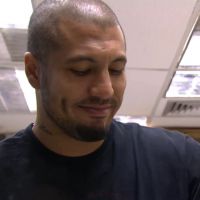 'BBB15': após investidas de Amanda, Fernando rejeita romance. 'Não rola mesmo'