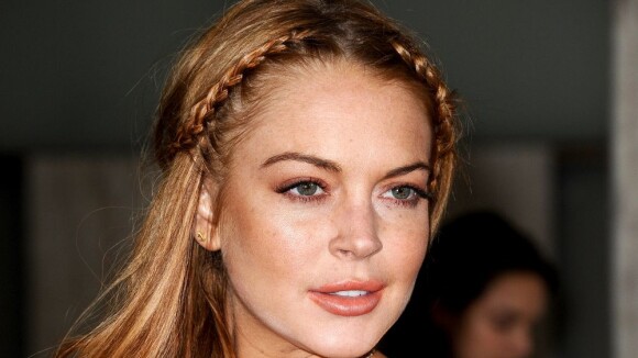 Lindsay Lohan foge da reabilitação apenas dois minutos após se internar