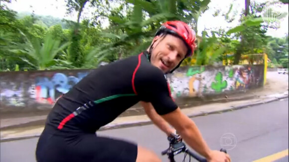 Rodrigo Hilbert mostra habilidade como ciclista no 'Estrelas' exibido em 21 de março de 2015