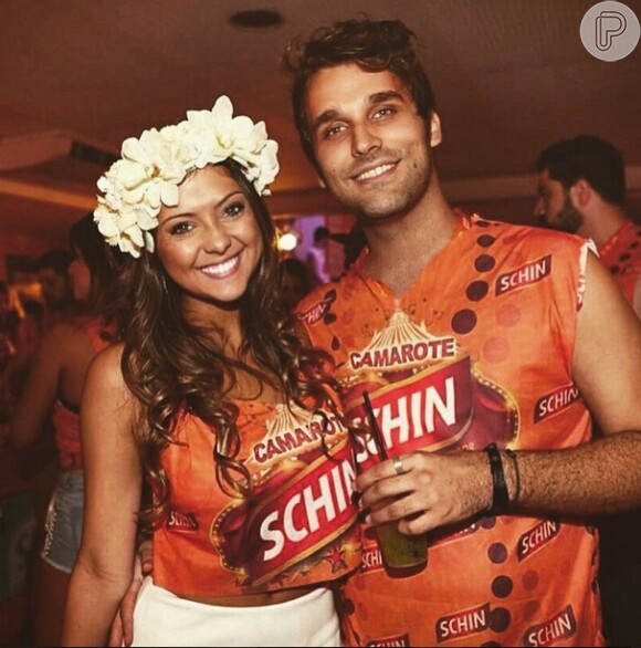 A atriz curtiu o Carnaval em Salvador ao lado do namorado, o músico Renato Beltrão