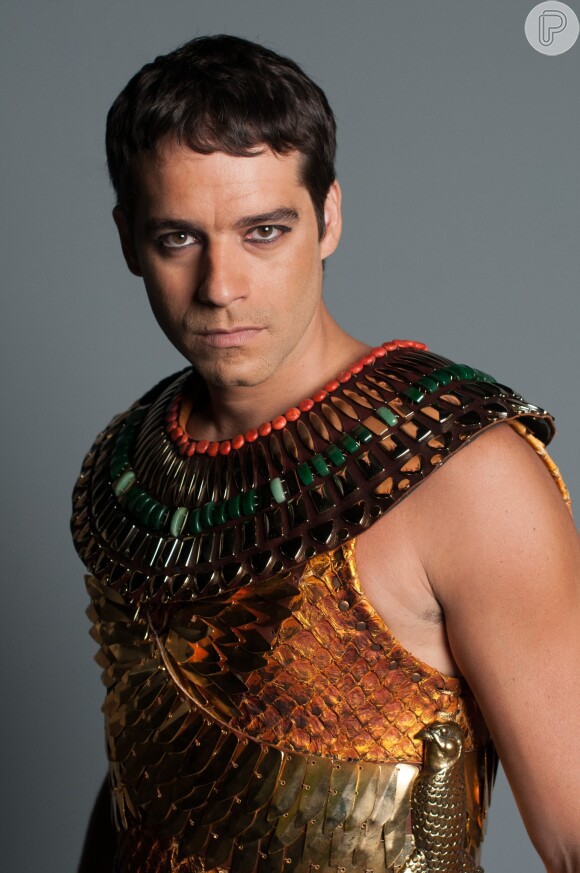 Guilherme Winter interpreta Moisés na novela 'Os Dez Mandamentos'. Esse é o primeiro protagonista da carreira do ator