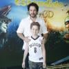 Murilo Benício leva o filho Pietro, de 7 anos, ao cinema para assistir ao filme 'Reino Escondido', no qual o ator fez um trabalho de dublagem, em 11 de maio de 2013