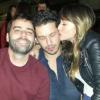 Sabrina Sato publicou uma foto beijando o namorado, João Vicente de Castro, no Instragram, em 12 de maio de 2013
