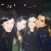 Sophia Abrahão, Anitta, Giovanna Lancellotti e Preta Gil curtem show de Lulu Santos e posam para foto