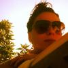 Giovanna Antonelli aproveita folga das gravações de 'Salve Jorge' para pegar um solzinho, em 1º de dezembro de 2012