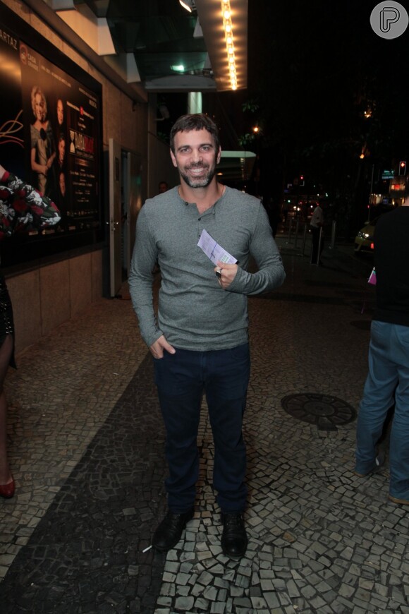 Marcelo Faria, produtor da peça 'Rudá: Um Sonho Real', no Rio, comparece à estreia do espetáculo
