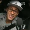 Neymar canta música de Thiaguinho em no 'CQC - Custe O que Custar'