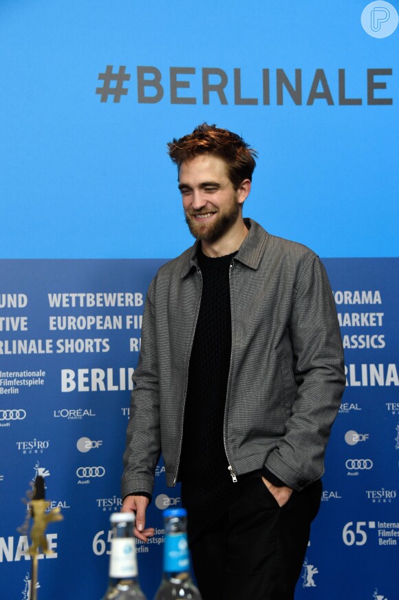 Depois do papel do fotógrafo, Pattinson reconheceu que o trabalho não é tão simples: 'Eu me senti como sendo um paparazzi por um segundo. Tenho empatia com o trabalho deles'