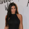 Kim Kardashian diz que medidas do corpo são semalhantes as das brasileiras