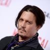 Johnny Depp, que está na Austrália gravando o quinto filme da franquia 'Piratas do Caribe', atrasou as filmagens em um mês após acidente no set