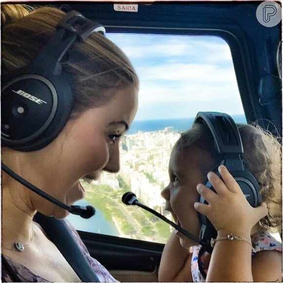 Guilhermina Guinle está sempre fazendo programas ao lado da filha como um passeio de helicóptero