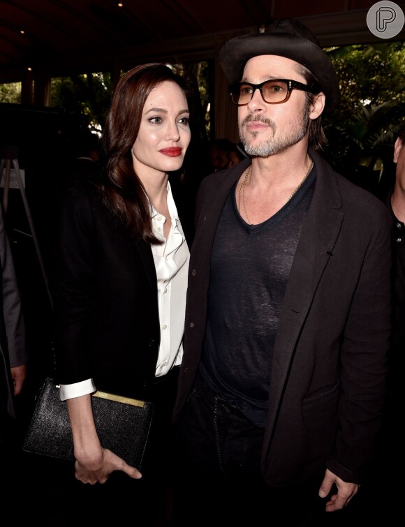 Angelina e Brad se conheceram nos bastidores do filme 'Sr. e Sra. Smith', quando o ator era casado com Jennifer Aniston