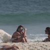 Zilu Godoi mostrou mais uma vez que está com tudo em cima ao ser clicada de biquíni fio-dental na praia da Barra da Tijuca nesta sexta-feira, 5 de junho de 2015