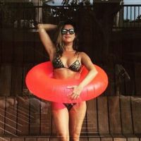 Fernanda Paes Leme comemora aniversário com amigos em resort durante feriadão