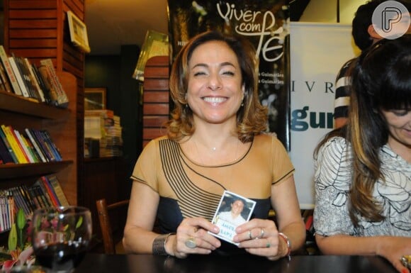 A atriz Cissa Guimarães diz que mudou a sua maneira de ver a vida depois da morte do filho. em julho de 2010