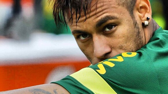 Neymar terá que ganhar corpo a pedido do Barcelona
