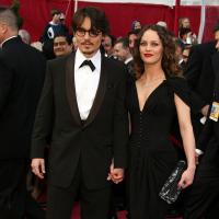 Após 1 ano, Johnny Depp fala sobre separação de Vanessa Paradis: 'Não foi fácil'