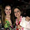 Camila Queiroz tietou Marieta Severo em festa julina com elenco da novela 'Verdades Secretas'