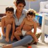Juliana Paes gravou um comercial com os filhos Pedro e Antonio para a marca de fraldas Pom-Pom