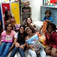 Tatá Werneck visita Casa de Apoio às Crianças com Câncer no Rio: 'Manhã linda'