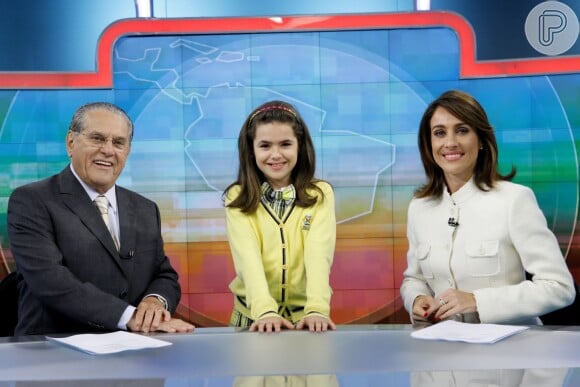 Na época de 'Carrossel', Maisa Silva dividiu a bancada do 'SBT Brasil' com os jornalistas Joseval Peixoto e Cynthia Benini