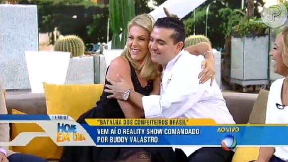Ana Hickmann foi convidada por Buddy Valastro, o Cake Boss, a ser jurada do reality show 'Batalha dos Confeiteiros Brasil', da Record