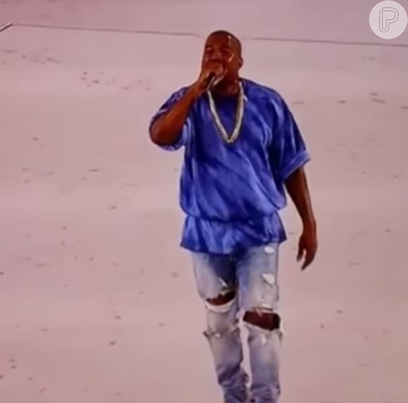 Kanye West se apresentava na cerimônia de encerramento dos Jogos Pan-Americanos de Toronto, no Canadá, quando sistema de som do estádio Rogers Centre falhou