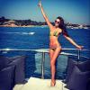Izabel Goulart posa de biquíni durante passeio de barco na Itália, em 5 de julho de 2013: 'Dia perfeito!! Paraiso!!'