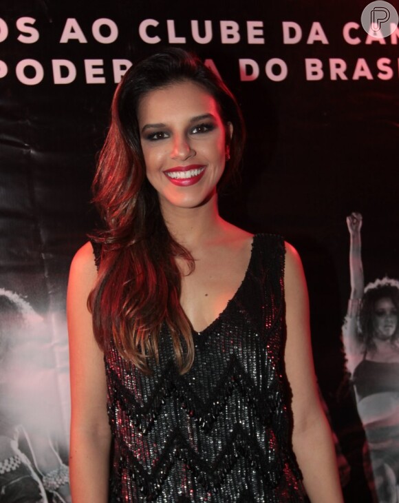 Mariana Rios curte show da cantora Anitta no Club Royal, em São Paulo, em 16 de julho de 2013