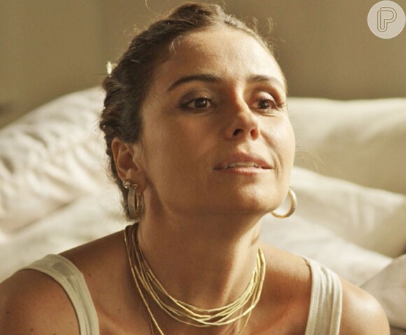 Atena (Giovanna Antonelli) invade a cobertura de Romero (Alexandre Nero), rouba R$20 mil e Ascânio (Tonico Pereira) leva a culpa, na novela 'A Regra do Jogo'