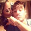 Neymar ganha beijo da irmã que também está no Rio de Janeiro participando de ensaios fotográficos