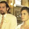 Antes de começar a namorar, Vladimir Brichta e Adriana Esteves já haviam se casado na TV na novela 'Kubanacan', em 2003, na Globo