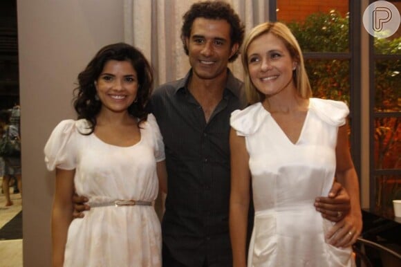 Vanessa Giácomo, Marcos Pasquim e Adriana Esteves formavam o triângulo amoroso na novela 'Morde e assopra', em 2011