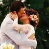 Miriam (Leticia Persiles) e Rodrigo (Gabriel Braga Nunes) finalmente se casam no último capítulo da novela 'Amor Eterno Amor',