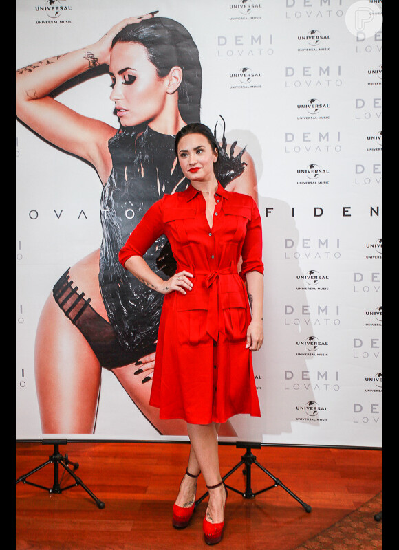 A cantora Demi Lovato disse não se importar mais com algumas críticas: 'Parei de me importar com o que os outros pensam e isso tem funcionado para mim'
