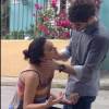 Bruna Marquezine e Maurício Destri foram flagrados em clima de romance nos bastidores de 'I Love Paraisópolis'