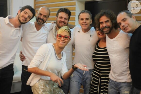 A cantora estava acompanhada de três músicos de sua banda e eles voltavam de São Paulo