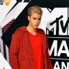 Justin Bieber leva cinco troféus e é o grande vencedor do EMA, neste domingo, 25 de outubro de 2015