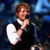O britânico Ed Sheeran ganhou dois troféus no Europe Music Awards (EMA): 'Melhor Show Ao Vivo' e 'Melhor Worldstage', neste domingo, 25 de outubro de 2015