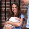 Ao apresentar o programa 'Chelsea Lately', no dia 5 de agosto de 2013, Lindsay Lohan falou sobre George Louis Alexander, filho de Kate Middleton e Príncipe William. 'Quero agradecer a alguém em especial: o bebê real'