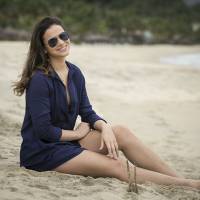 Bruna Marquezine comenta cenas de nudez em série: 'Não me importo em me despir'